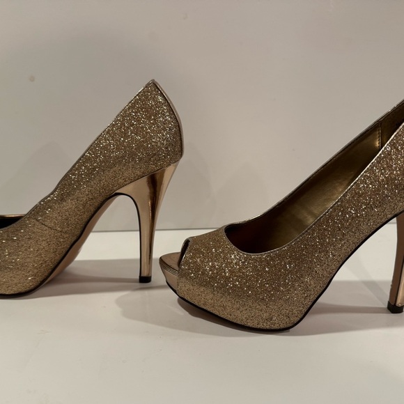 Jacqueline Ferrar Women’s Metallic Gold Glitter Peep Toe Shimmer Heel Shimmer - Picture 7 of 8